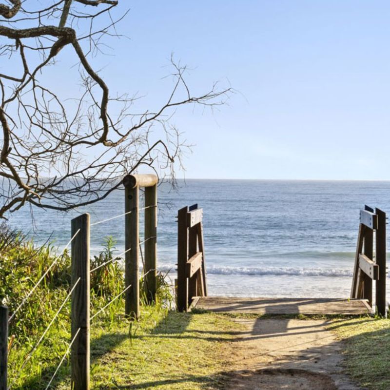 mooloolaba beach access
