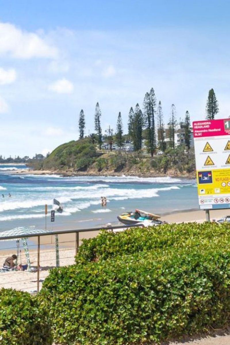 Alexandra-Headlands-Banner-2